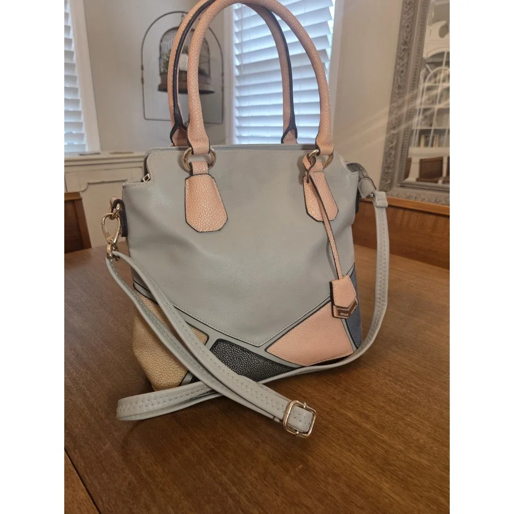 Gussaci‎ Collection Handbag Satchel Purse Geometric Grey Classic Luxury Style